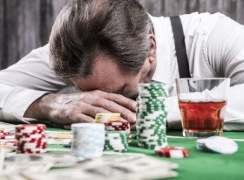 zerencsejáték-függőség az alkohol-függőség